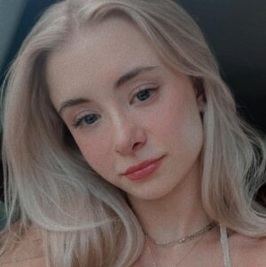 Kerry Ingram Instagram - Have a Disney dump🌞