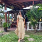 Kethelllen Avelino Instagram - Sábado ✨🤍🌹🌳🌱