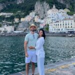 Kethelllen Avelino Instagram - Obrigada por tornar meu sonhos realidade. Te amo, meu noivo❤️✨ Lugar mágico🇮🇹✨ #amalficoast #italia