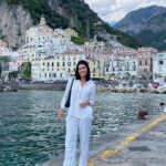 Kethelllen Avelino Instagram - Obrigada por tornar meu sonhos realidade. Te amo, meu noivo❤️✨ Lugar mágico🇮🇹✨ #amalficoast #italia