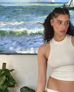 Khadijha Red Thunder Instagram - 🌊⛵️