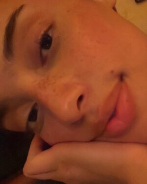 Khadijha Red Thunder Instagram - I don’t know who needs to hear this but it’s not nice to just stare…. say something while you’re at it ❤️‍🩹