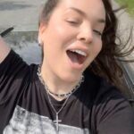 Khate Lessard Instagram - Nouvel extrait unlocked 🔓 GIRL NIGHT ANTHEM💥 you already know this song is a BANGER! Commentez! Partager!!!!! 5 jours avant la sortie de l’album🍾 #newmusic #newartist #banger