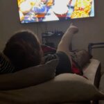 Khate Lessard Instagram – Notre nouvelle passion de fin de soirée…écouter des vlogs de bouffe😂🧁 Sauf que j’me fait filmer à mon insu.C’est officiel…je suis expressive de nature et j’ai de nouveaux craving.