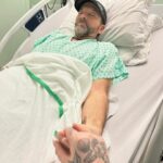 Khate Lessard Instagram – Papa,ça fait 1 mois aujourd’hui que tu nous à quitté!Le temp passe vite🥲 On dirait que c’est une autre de tes blagues et que tu va revenir à la maison bientôt.Je te mentirais si je te disais qu’on ressent pas un énorme vide….j’espère que tu m’entend parce que je te parle chaque jours! Plus les jours avancent,plus on s’ennuie mais je sais que tu est mon ange gardien🪽Papa!!! Mon album sort le 14 juin!!! J’te l’avais dit qu’on y arriverais!! C’est notre projet à nous deux ça❤️💿 On pourra les écouter en auto comme on avais l’habitude de faire🙌🏻 Je t’aimeeee à l’infini💫