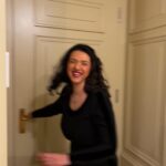 Khatia Buniatishvili Instagram - Thank you Bern ♥️ for your subtleness and your warmth. It was a special evening ✨ #bern #switzerland #piano #recital #classicalmusic #concert #livemusic #soldout #music #art #love #life #khatiaBuniatishvili Styled by @arthurmayadoux @cartier