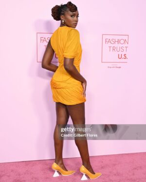 KiKi Layne Instagram - @fashiontrustus gala with @toryburch ☀️☀️

#ToryBurch #FTUS2024