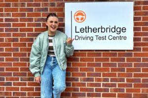 Kia Pegg Instagram - Low loader day was a dream! 

Catch today’s episode (which may or may not be based on real events) on BBC iplayer now