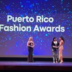 Kiara Liz Instagram - Capturas de una noche muy especial ✨ Gracias @puertoricofashionawards por este homenaje y felicidades a todos los nominados y ganadores de las diferentes categorías. Que lindo fue ver tantos colegas y amigos que pertenecen a la industria de la moda y belleza de PR ser reconocidos por su trabajo y esfuerzo 👏🏽 En especial quiero felicitar a @llanosllanosmarie por crear este espacio para nosotros; las semillas están rindiendo frutos en tu tierra y esta primera edición de @puertoricofashionawards lo comprueba. Gracias por siempre creer ✨🙏🏽 MUA: @clarkivor Hairstyle: @omstudiopr @lauraom Joyeria: @reinholdjewelers Bolso: @beaminaofficial Vestido: @luisantoniomoda @luisantoniodesigner