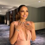 Kiara Liz Instagram - Feeling like a Disney princess in this dress ✨ Gala season is 🔛 Vestido: Colección LUXE SS24 by @luisantoniomoda @luisantoniodesigner Joyas: @unode50 H&M: @keishleemakeup Stylist: @claudiamad