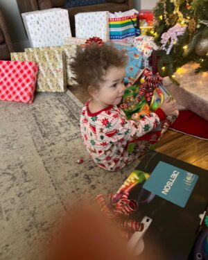 Kiely Williams Instagram - Non-Aesthetic Christmas. Messy and filled with love, just like that Cheesecake! ❤️ edit: I forgot to post the cheesecake, I’ll put her in stories. She was a whole mess!