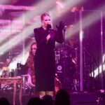 Kika Edgar Instagram – La complicidad y alegría de ambas lo dice todo! 🥰😍 Nos vemos en las nuevas fechas 30 y 31 de Mayo del @lunariomx Gracias por tanto cariño!