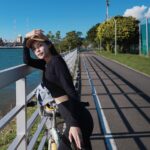Kiki Lin Instagram - 雖然那天的35公里屁屁真的很痛 但美麗的天氣 美麗的照片 讓人很開心🤍🩵💙