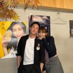 Kiki Lin Instagram - 翻到一張 我與延畢10年的學長 🌝 @juniorz_harn