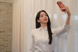 Kim Chae-eun Instagram - 아까워 ?