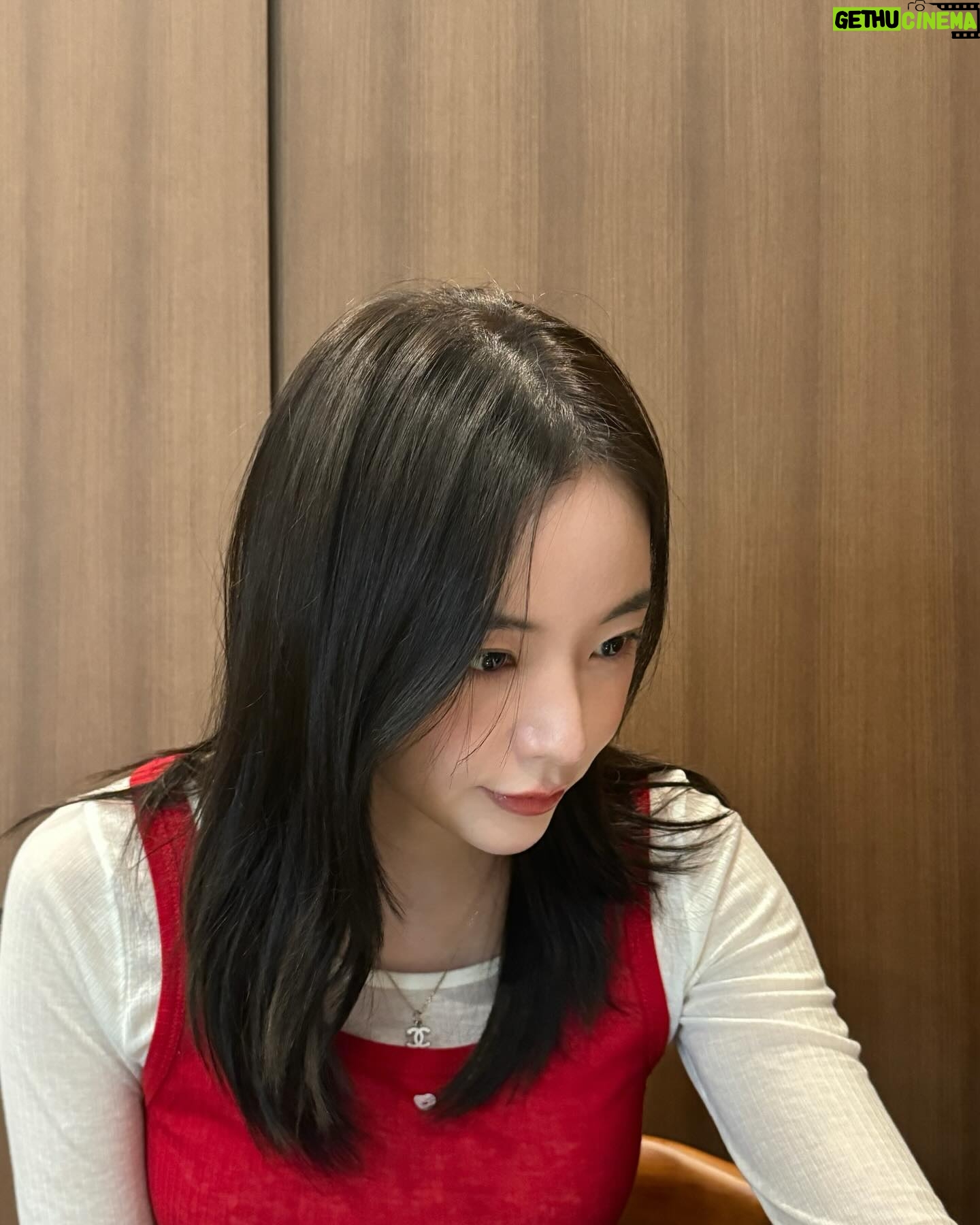 Kim Chae-eun - 8.3K Likes - 🥵🍒