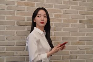 Kim Chae-eun Instagram - 아까워 ?