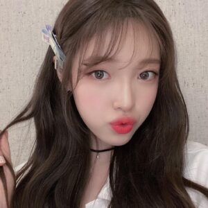 Kim Ha-ram Instagram - 🤍