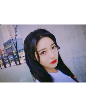 Kim Ha-ram Instagram - 🌤오늘 하루, 맑음🌤
(Feat. My 댕댕이 감자)