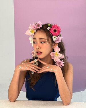 Kim Ji-young Instagram - 🦁🌸