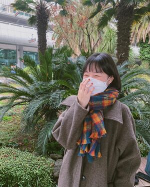 Kim Ju-a Instagram - 😷☺️🥰 많이 많이 웃기