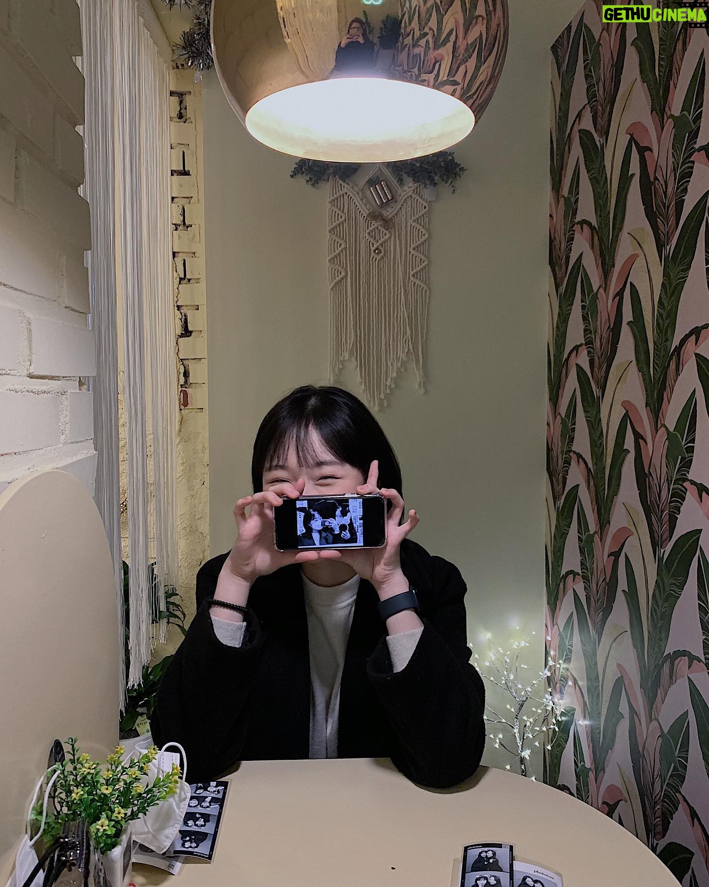 Kim Ju-a - 3 Likes - 😷☺️🥰 많이 많이 웃기
