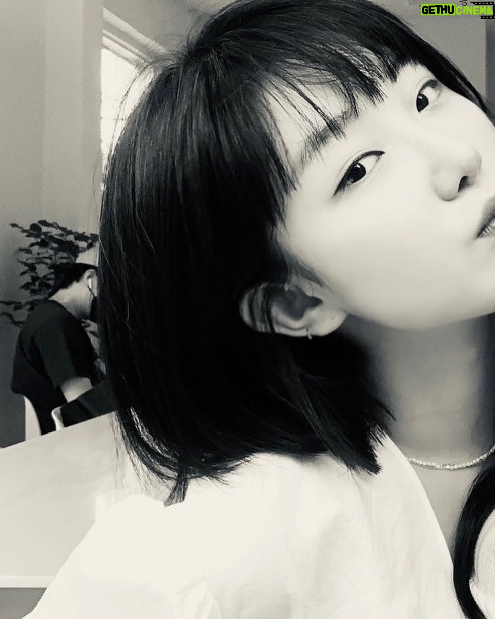 Kim Ju-a - 3 Likes - 🎶