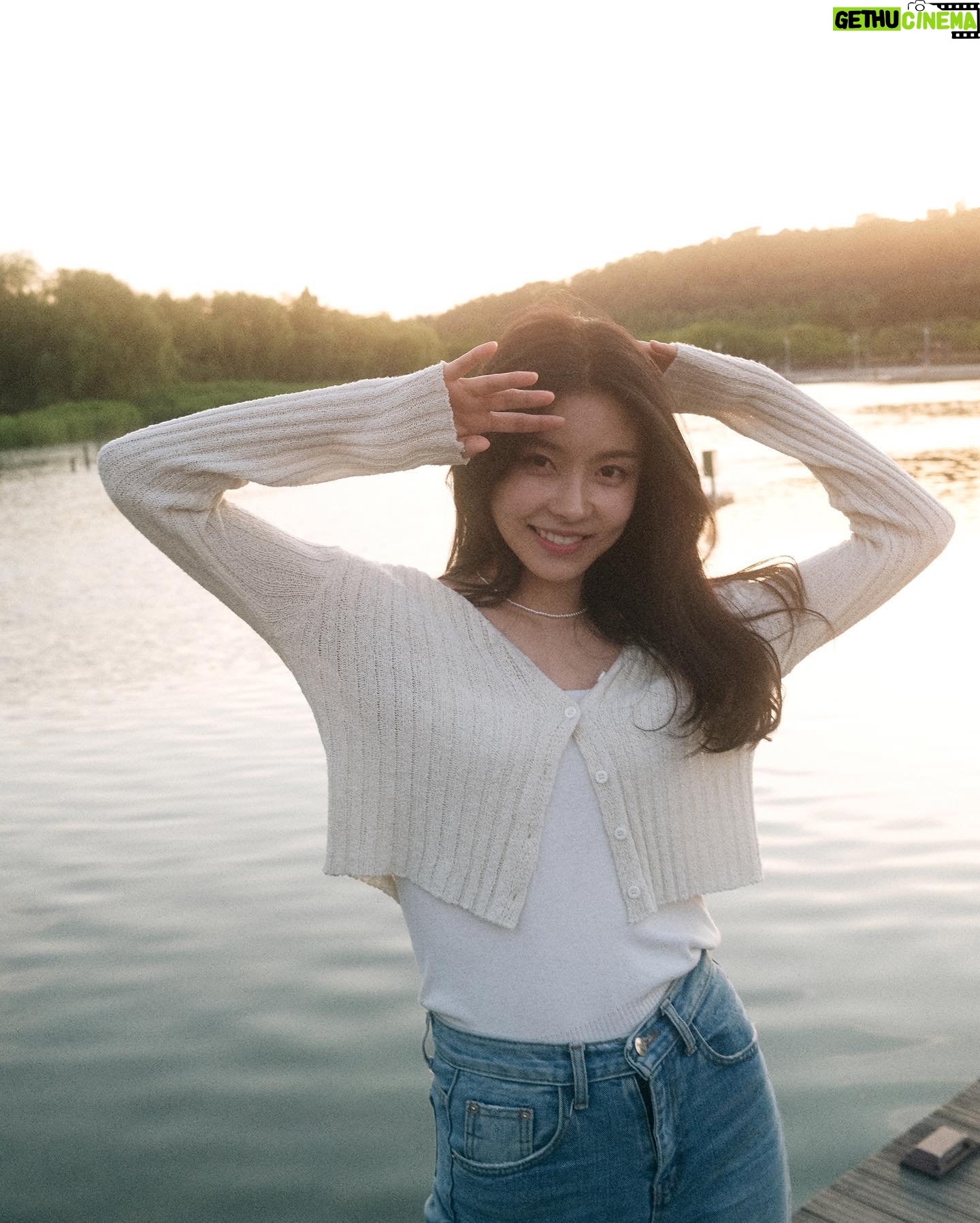 Kim Na-young - 5.8K Likes -
