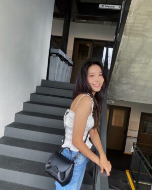 Kim Na-young Instagram - Thank you for the gift for me❤️