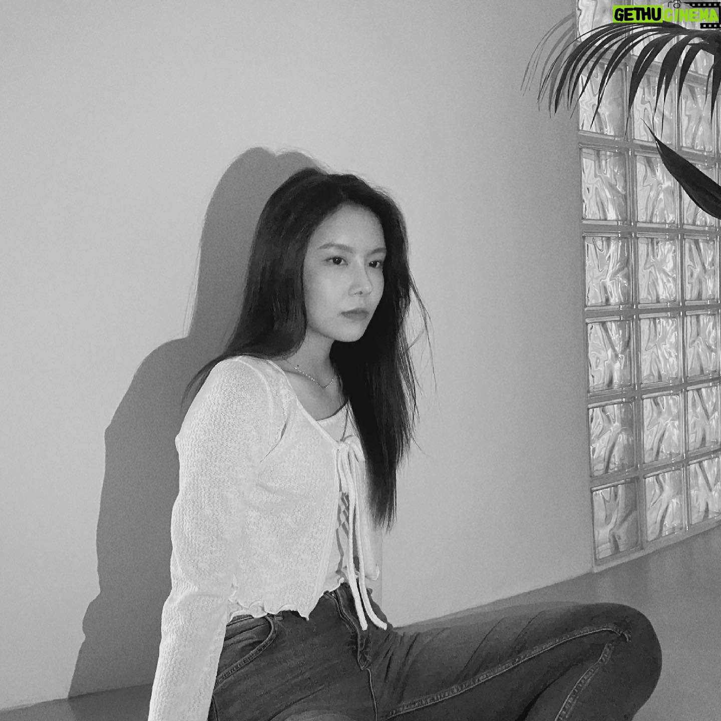 Kim Na-young - 7.8K Likes -