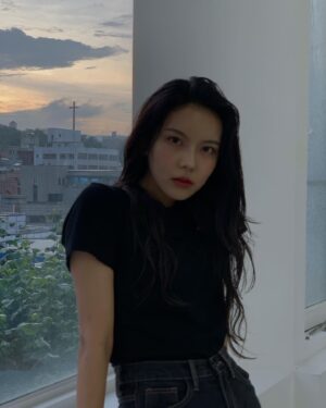 Kim Na-young Instagram - 🔥🙄🔥