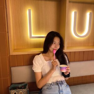 Kim Na-young Instagram - 