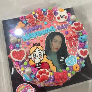 Kim Na-young Instagram - Happy Nayoung Day
매년 함께 해주셔서 감사합니다
그냥 지나칠수있던 하루가 덕분에 빛났어요❤️