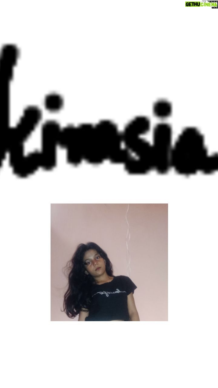 Kim Si-a - 24 Likes - Dinosaur 🦕