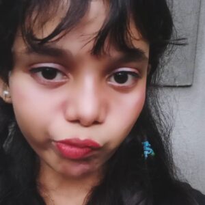 Kim Si-a Instagram - Not good but not bad 😐💗