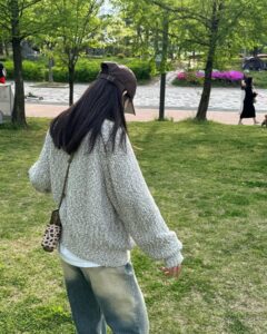Actress Kim Si-eun HD Instagram Photos and Wallpapers May 2024