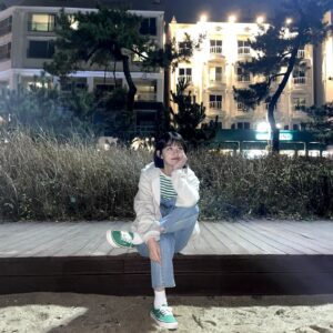 Kim Si-eun Instagram - 뚠뜐 💚