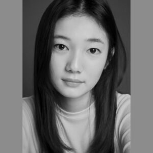 Kim Su-in Instagram - 수인♡
.
.우리 고양이이모 삼촌  오랜만에  아름다운얼굴 기부행사  다녀온수인
.좋은일에  참여 할수있어 보람되고  그동안  교정중이라 살짝 걱정했는데.
.얼굴에 균형이  넘 이쁘게 잡히고 있는 수인 ♡
.
.허당미 수인을 감당해주시고  이쁘게 담아주시니
.그저  감사할 따름 이지요🤗🥰
.
.
.
.
#김수인
#아역김수인
#에프터더레인스튜디오  @aftertherain_studio
#중딩
#곧고딩ㅜㅜ
#아름다운얼굴
#재능기부
#아역배우
#광고모델
