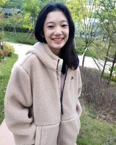 Actress Kim Su-in HD Instagram Photos and Wallpapers May 2023