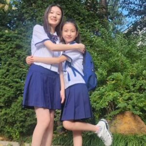 Kim Su-in Instagram - .
.좋았던 원스 친구들~  너무 고마웠어~♡
.모두에 꿈을 응원해~😻💕
.
.
.
.
#원스친구들사랑입니다💕
#히어로는아닙니다만