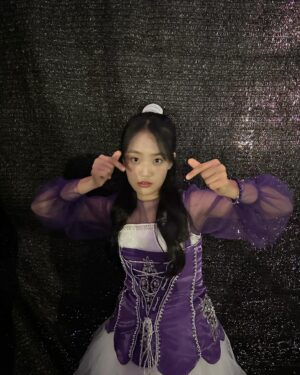 Kim Tae-yeon Instagram - 2023 잘가🩷