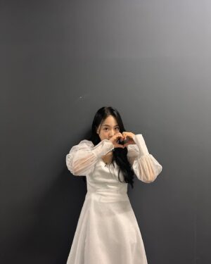 Kim Tae-yeon Instagram - 화밤🫧🤍🐼