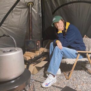 Kim A-joong Instagram - 🏕️🚗
요새 다이어트 중이라고 말씀을 드렸더니
살 안찌는 걸로만 간소하게 먹이시고 
끝내 밥을 못 먹어서 어떡하냐고 걱정해주셨어요..
너무 감사해여 선배님 @ramirani668 🫶사랑합니다. 
#다음에또가야지 
#숙마카세도먹고싶어여