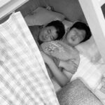 Kim A-joong Instagram - 바퀴달린집4 🛻🏠 다정다정 성동일 선배님 자상자상 김희원 선배님 사랑스 '로운' 막둥이 석우까지 좋은 추억 만들어 주셔서 고맙습니다 🙇🏻‍♀️ 또 놀러갈게요 😎💕 @tvn.asia @tvn_joy #tvn #바퀴달린집4 #houseonwheels4