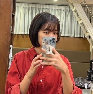 Kim Eana Instagram - 애매한 단발에서 완전 단발로 싹둑스
