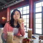 Kim Ha-neul Instagram – 🥤🍰💚