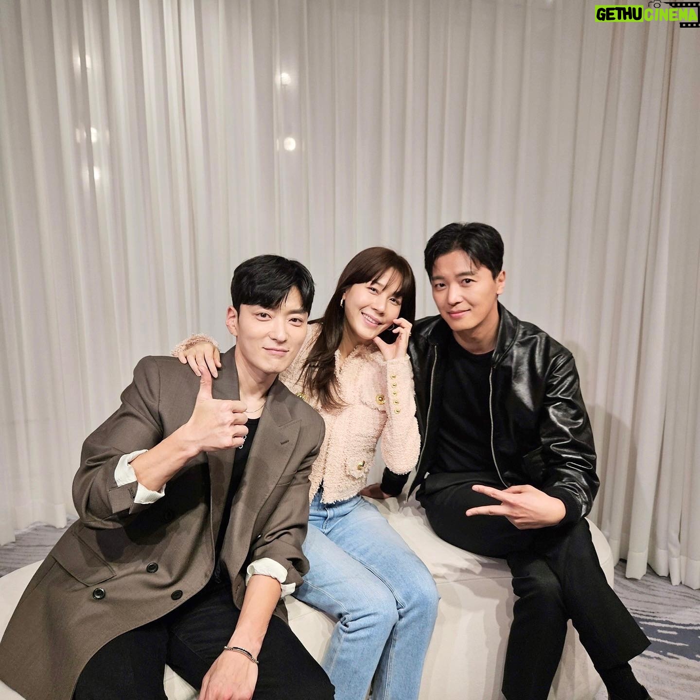 Kim Ha-neul Instagram - #우리멱살팀 #멱살한번잡힙시다 #kbs월화드라마10시10분 #첫방👊✌️🤳