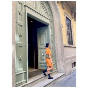 Kim Hee-ae Instagram - .
밀라노-런던-피렌체,
정말 아름다운 도시들! 🧡🧡

#MILANO #LONDON #FLORENCE #여행
#김희애 #KIMHEEAE 
@yg_stage