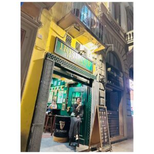 Kim Hee-ae Instagram - .
밀라노-런던-피렌체,
정말 아름다운 도시들! 🧡🧡

#MILANO #LONDON #FLORENCE #여행
#김희애 #KIMHEEAE 
@yg_stage