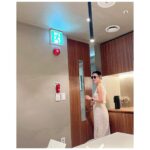 Kim Hee-ae Instagram - . ‘미세스캅’에서 스타일링을 함께했던 다겸 씨가 새로운 꿈을 위해 요리를 배우는 중인데 너무나 근사한 음식으로 우리를 대접해 주었어요 고생이 많지만 밝은 표정을 보니 역시 사람은 좋아하는 일 하면서 살아야 하나 봐요👍🏻 맛있는 음식 고마워! 다겸이의 꿈을 응원해! #김희애 #KIMHEEAE @yg_stage
